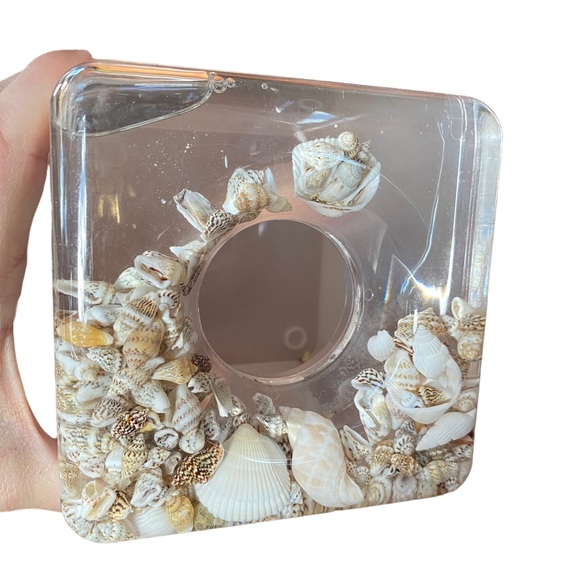 Liquid Sea Shell Kleenex Tissue Box Ocean Nautical Bathroom Decor - Picture 5 of 6